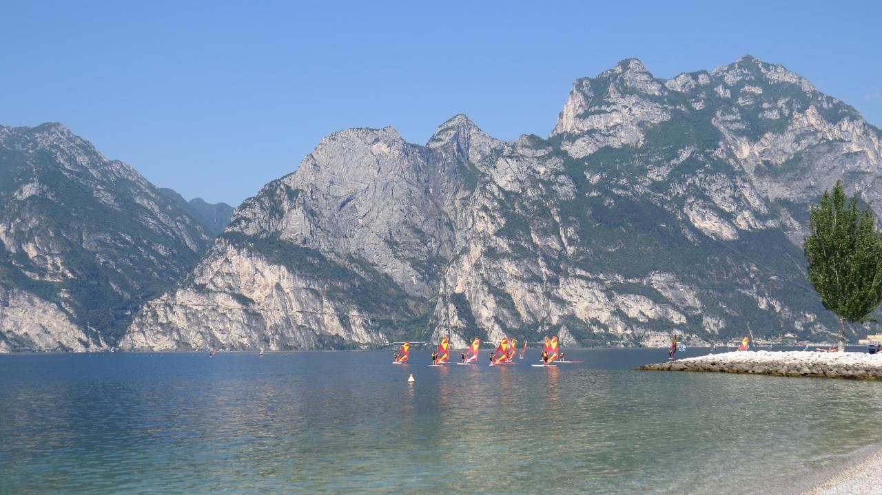Hotel Villa Claudia Torbole Sul Garda Εξωτερικό φωτογραφία